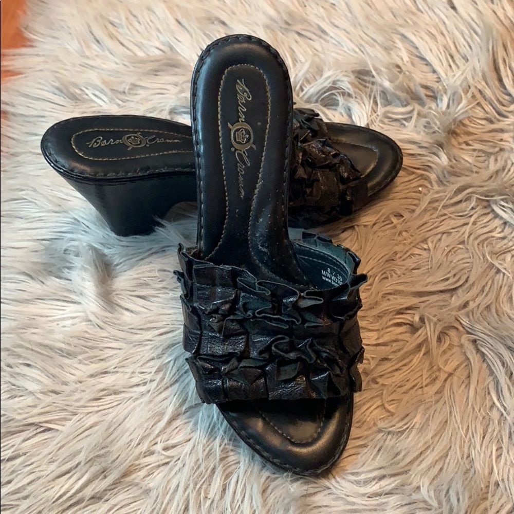 Shoes - Picture 3 of 3